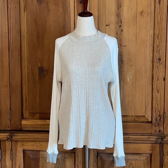 GILLI USA Ribbed Multi Color Mock Neck Long Sleeve Cotton Stretch Top Sz. M - Picture 1 of 8